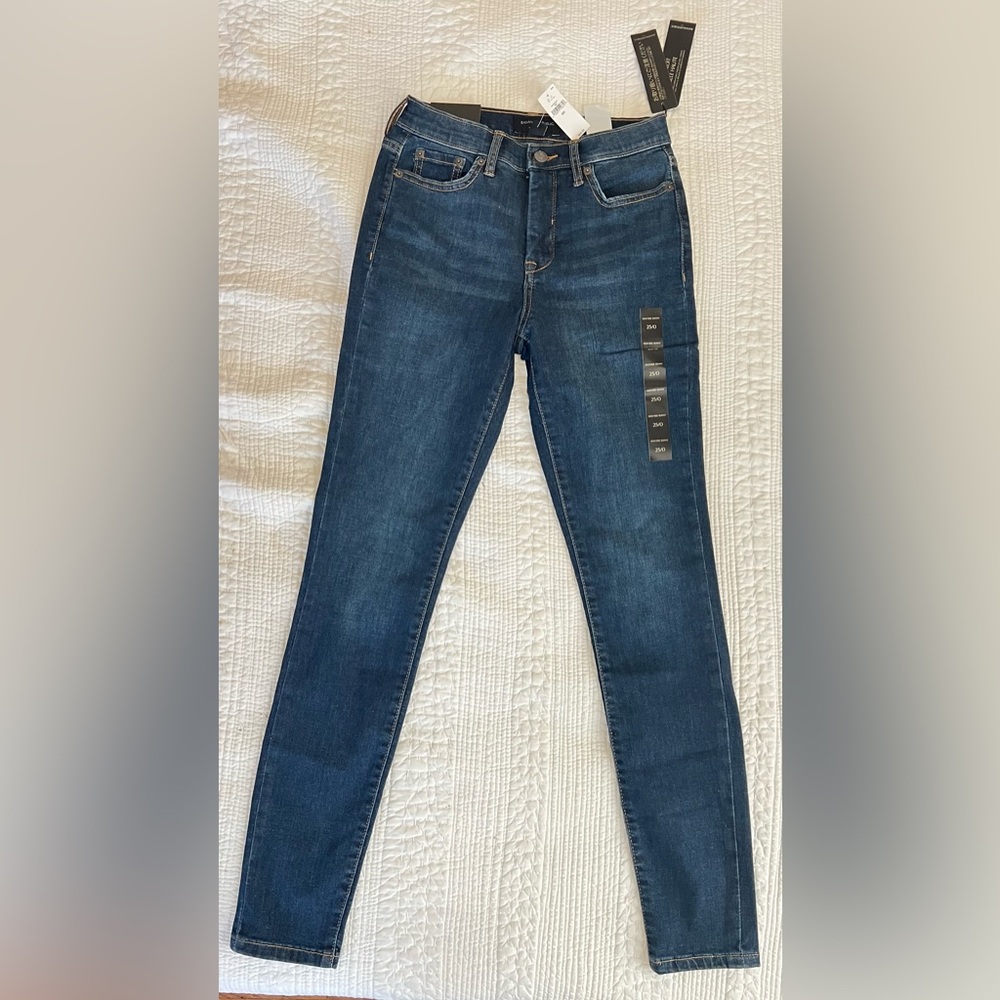 Banana Republic High rise skinny size 25 or 0